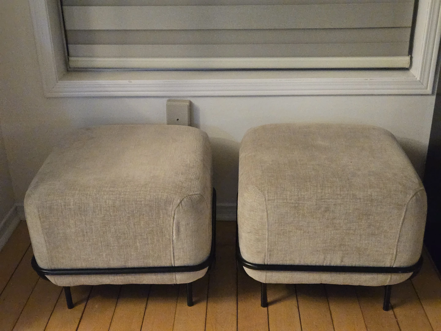 Set of 2 Beige Upholstered Ottomans