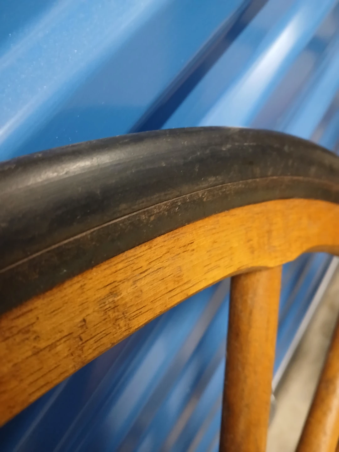 Vintage Wooden Wagon Wheels (Pair) 🥕 - photo 2