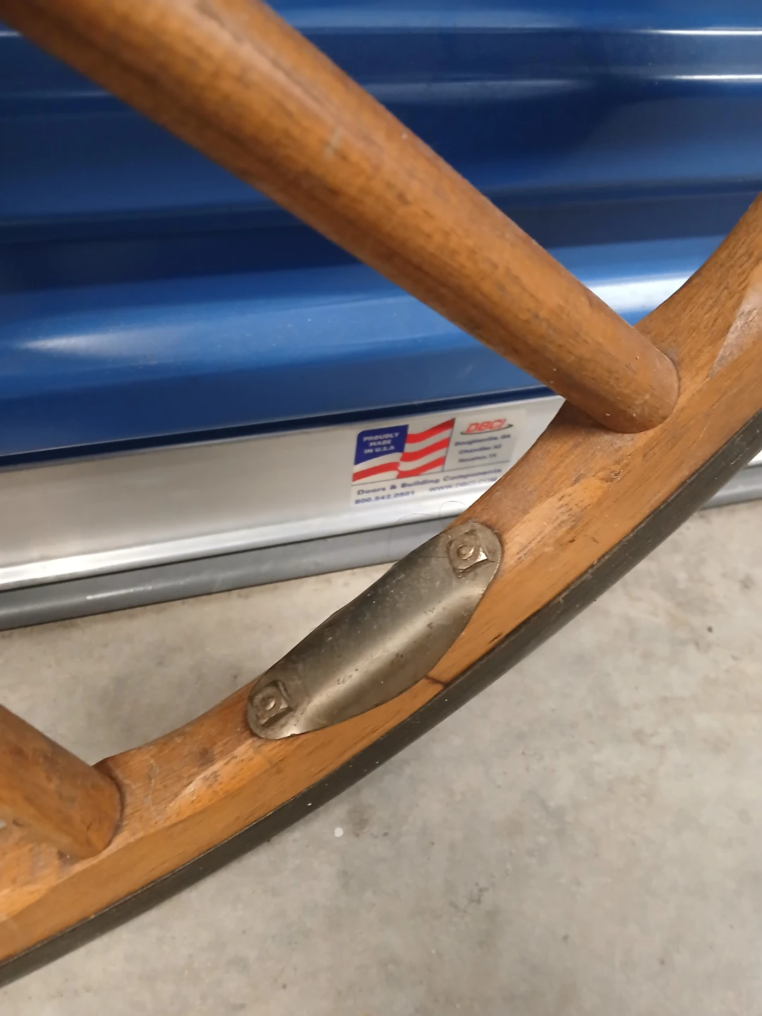 Vintage Wooden Wagon Wheels (Pair) 🥕 - photo 4