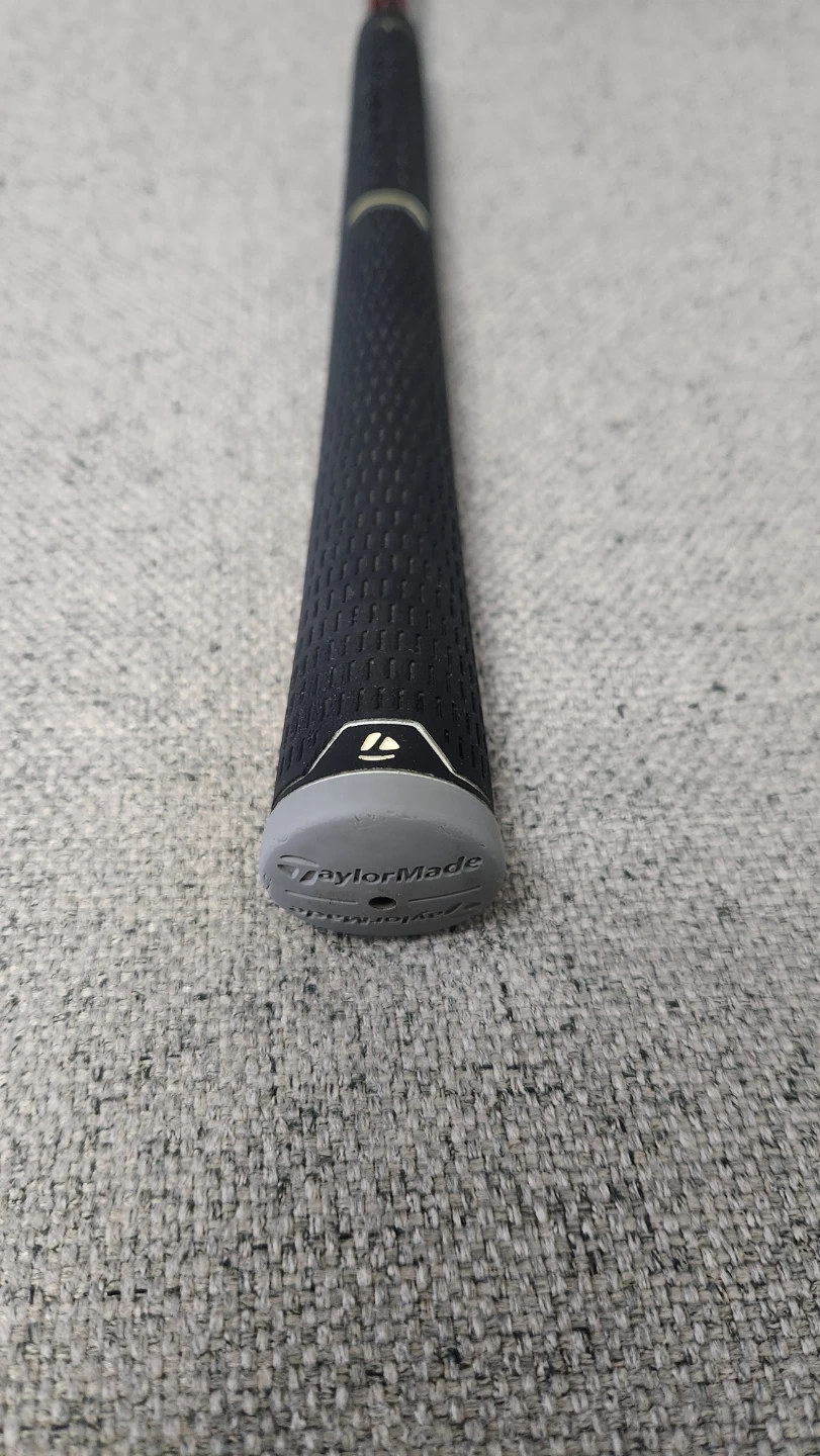 Fujikura Atmos Red 5-R driver shaft - photo 3