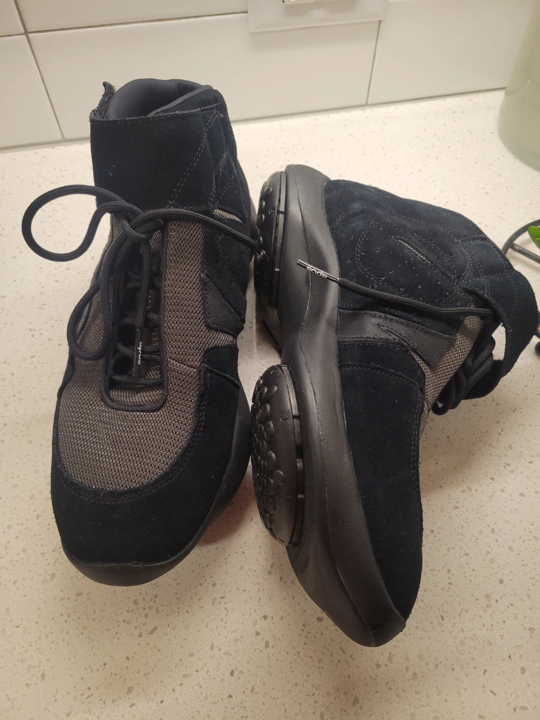 Black Puma Mid-Top Sneakers - photo 2
