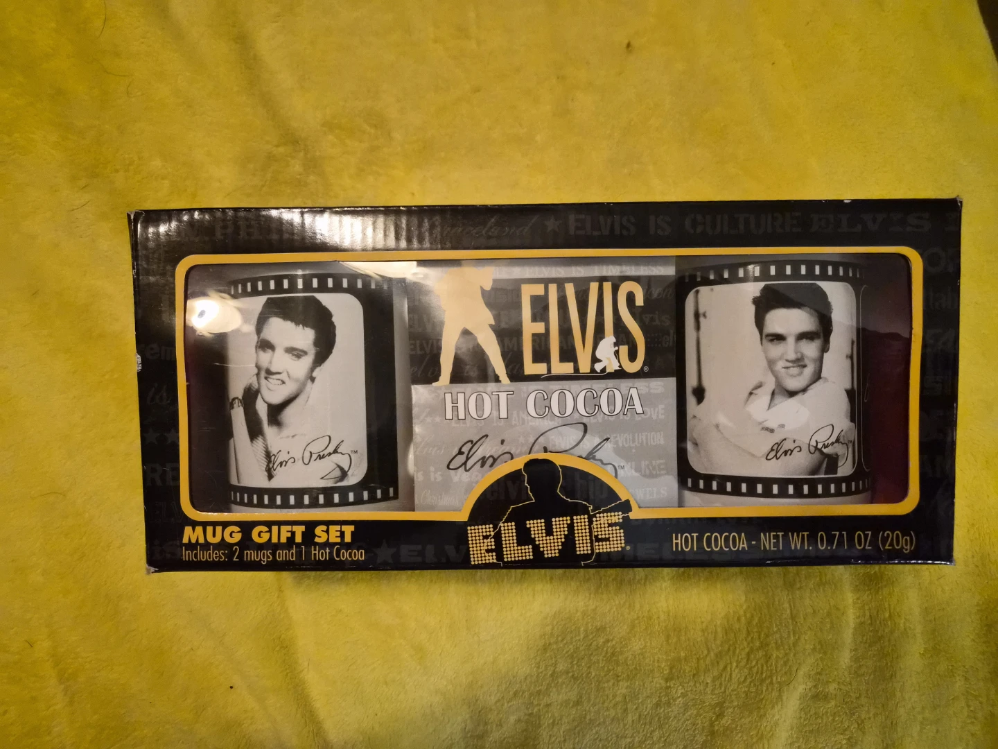 Elvis Mug Gift Set with Hot Cocoa