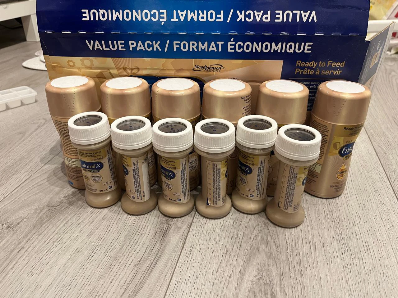 Enfamil Ready to Feed Infant Formula bottles - photo 2