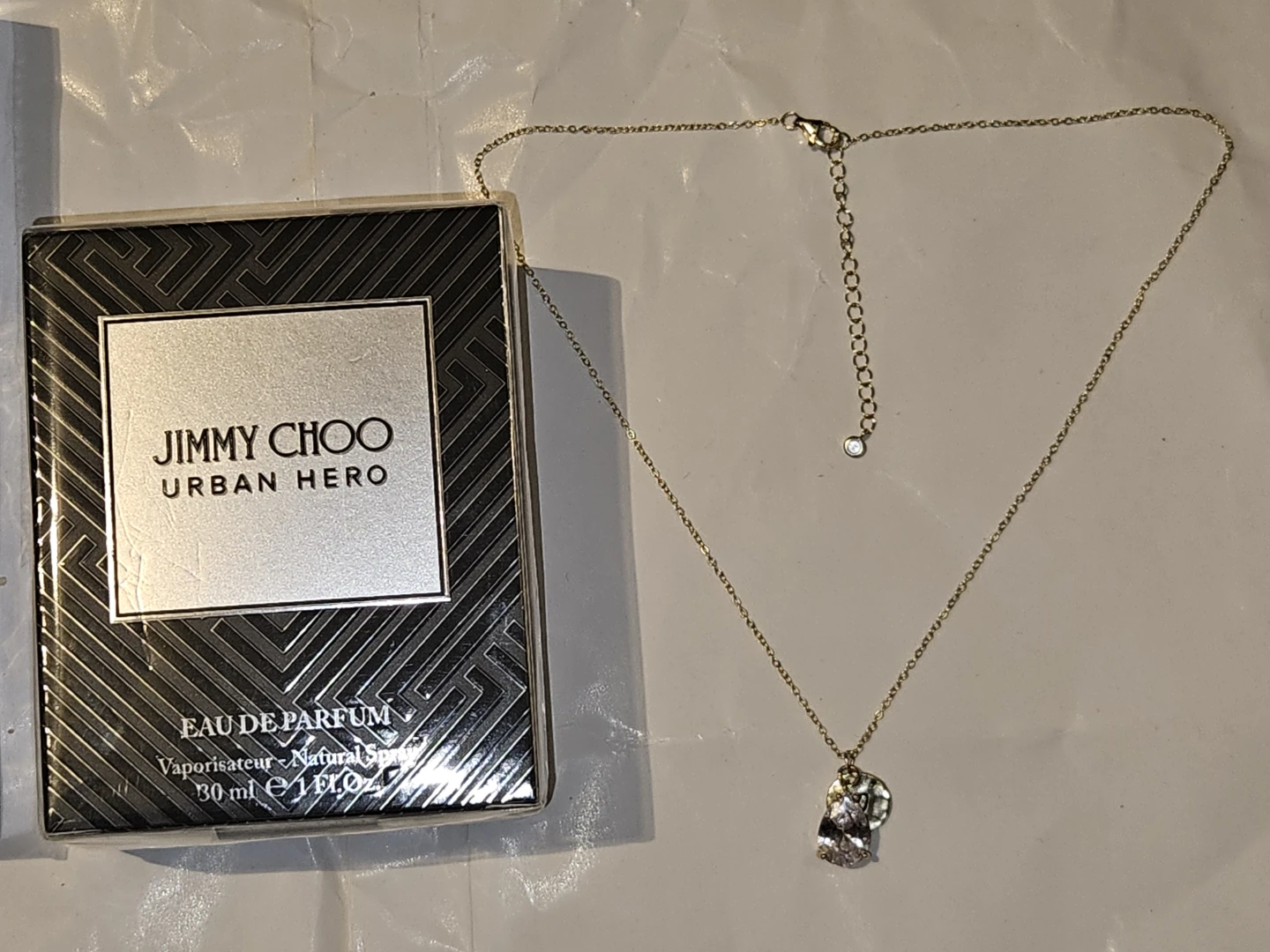 Jimmy Choo Urban Hero Eau de Parfum Necklace Set - photo 3