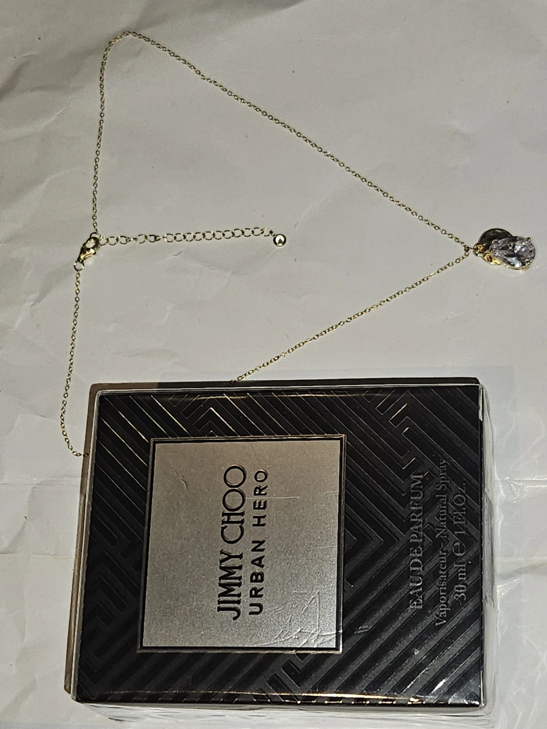 Jimmy Choo Urban Hero Eau de Parfum Necklace Set - photo 5