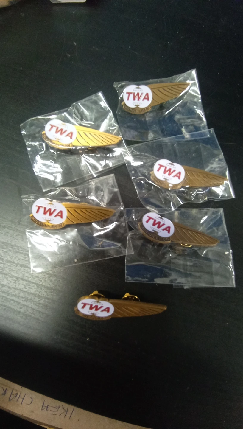 TWA Junior Pilot Wings Pins - photo 2