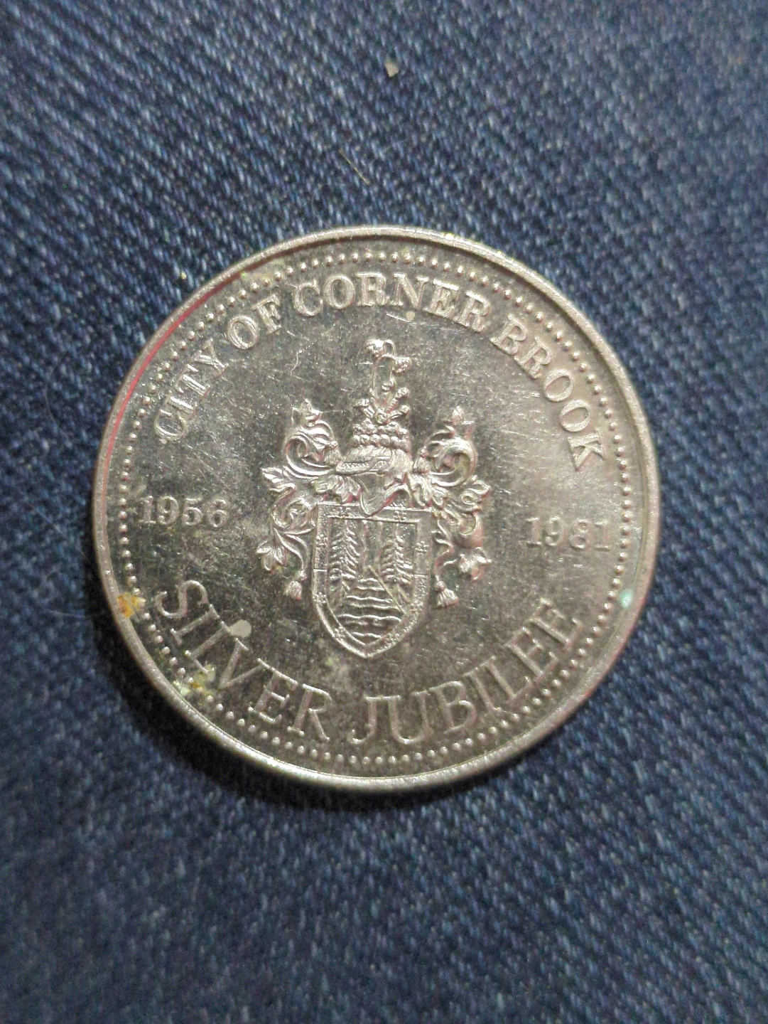 City of Corner Brook Silver Jubilee Coin - photo 2