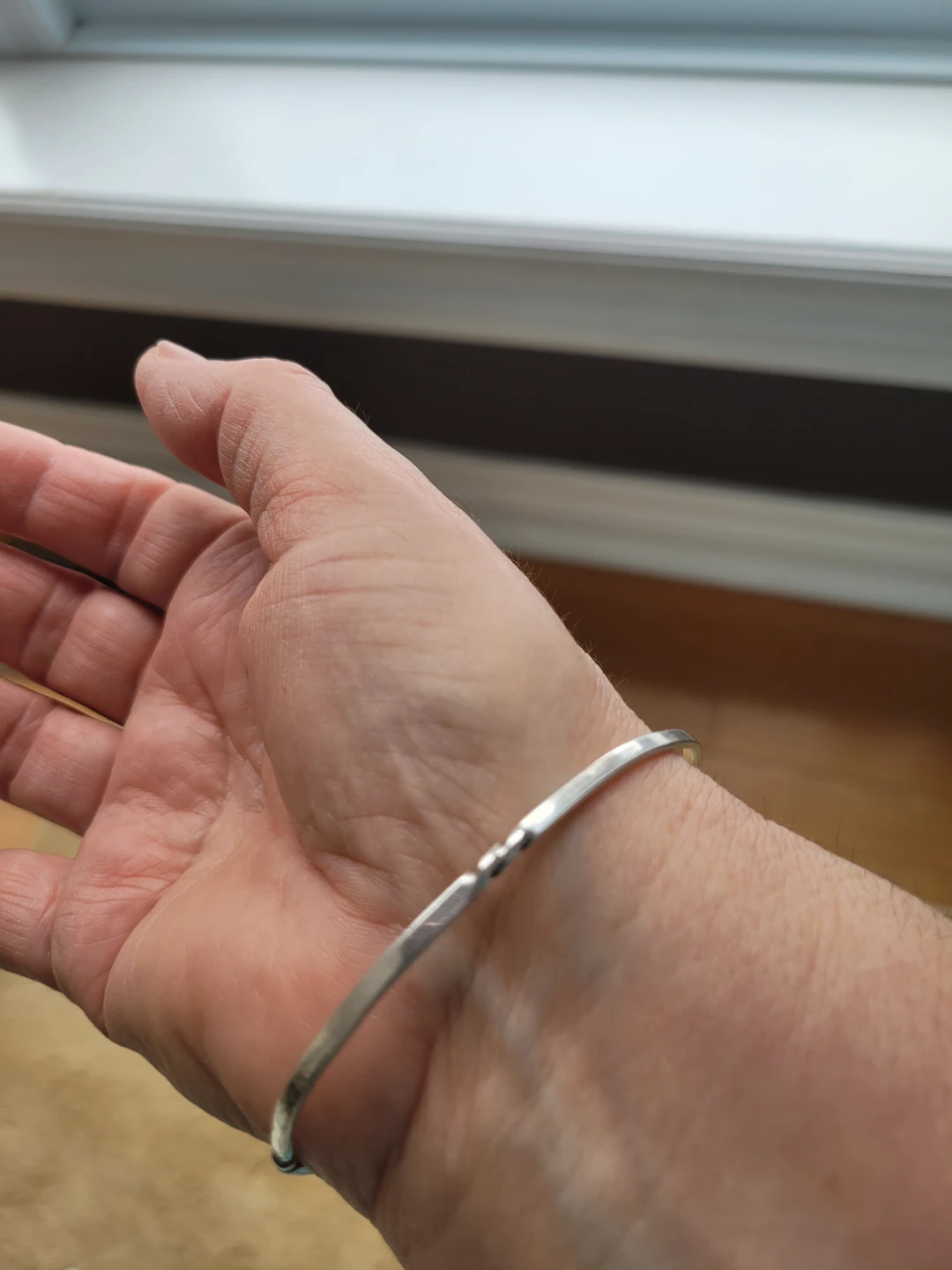 Single  .925 Sterling Silver Bangle - photo 2