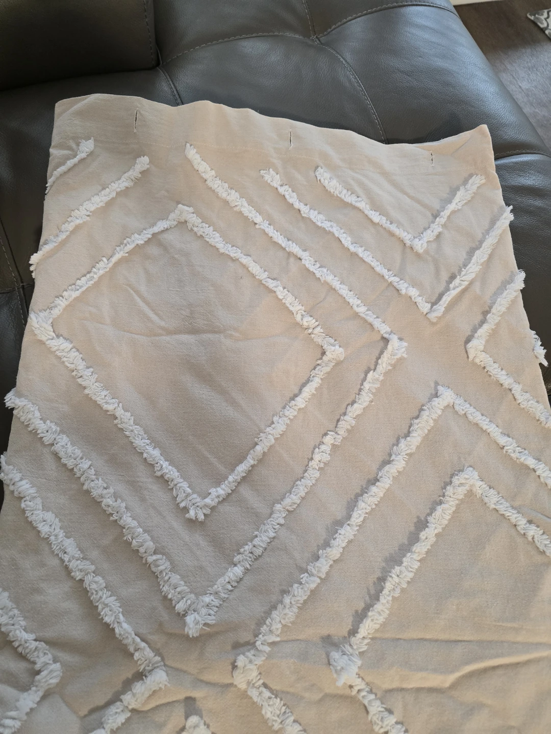 Decorative shower curtain Beige with White Tufted Design - photo 2