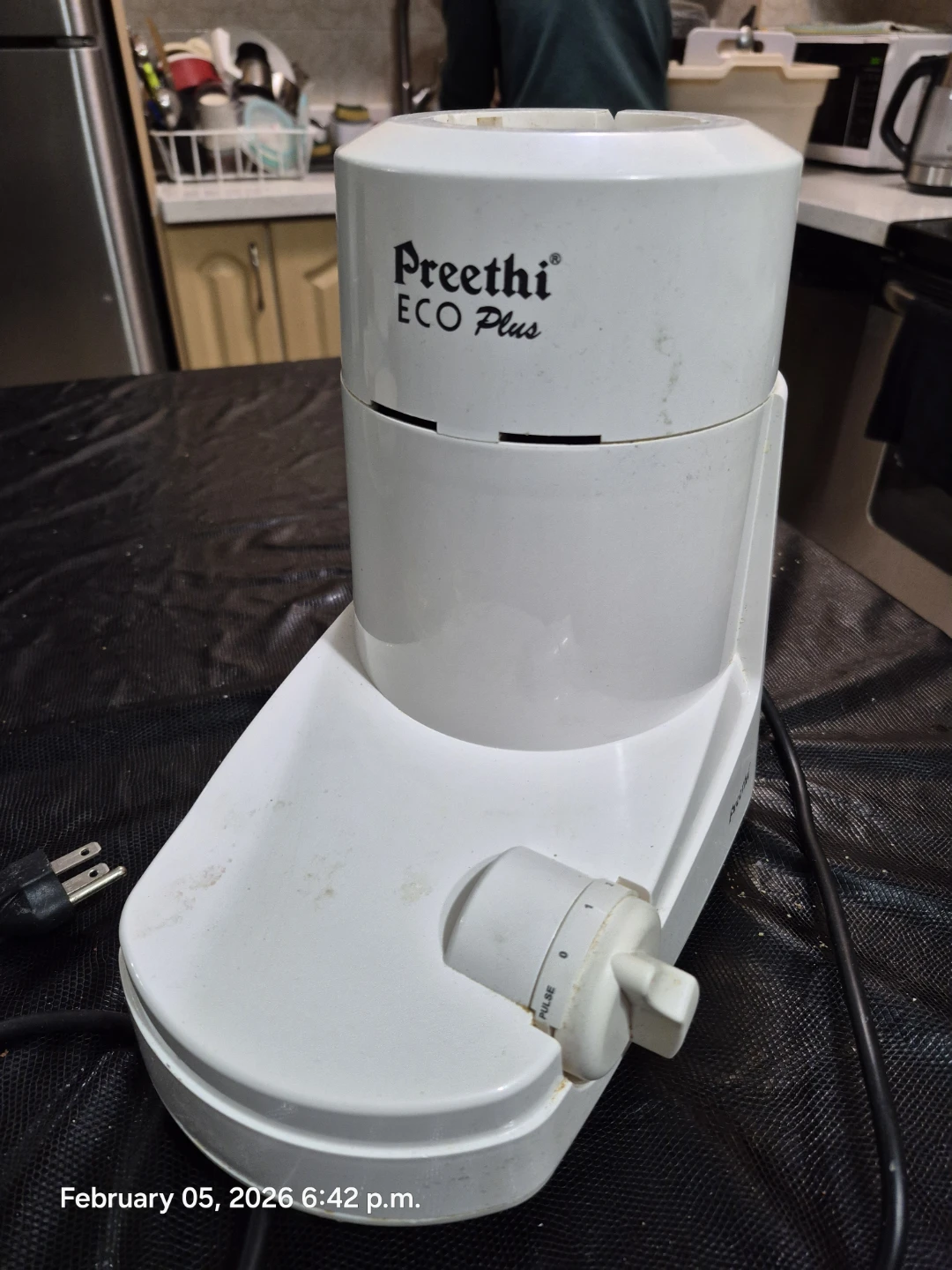 Preethi ECO Plus White Mixer Grinder without jar