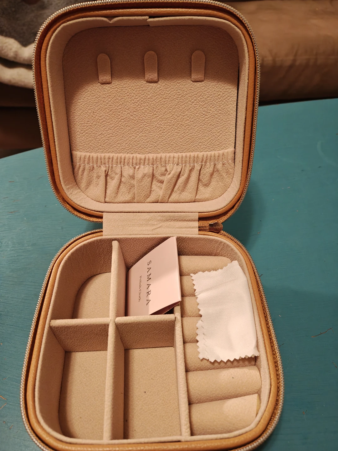 Samara Travel Jewelry Organizer Case - photo 3