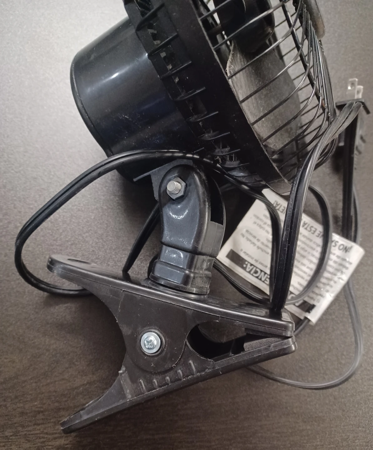 Comfort Zone Clip-On Fan - photo 2