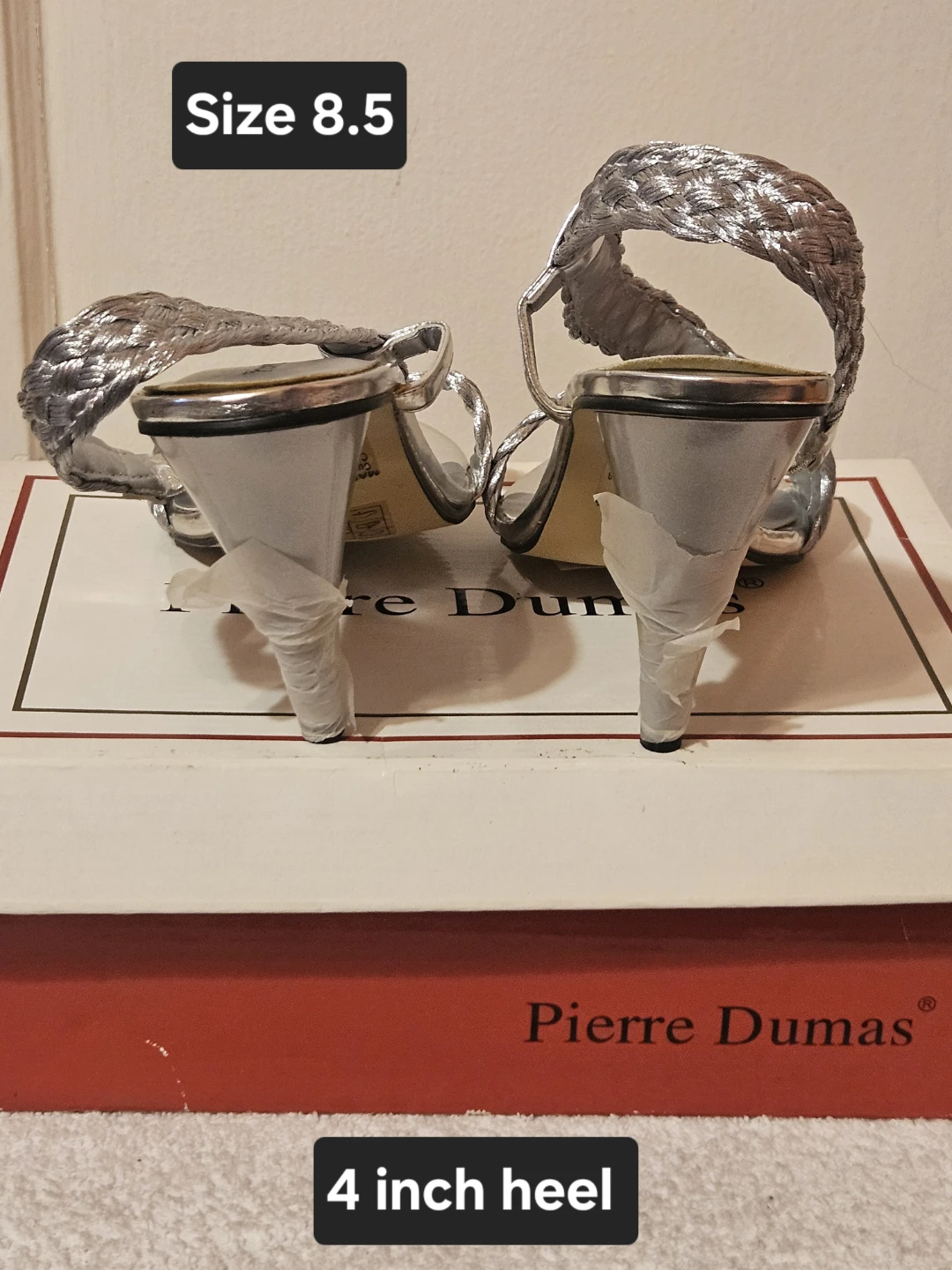 Women's high heel shoes - photo 2