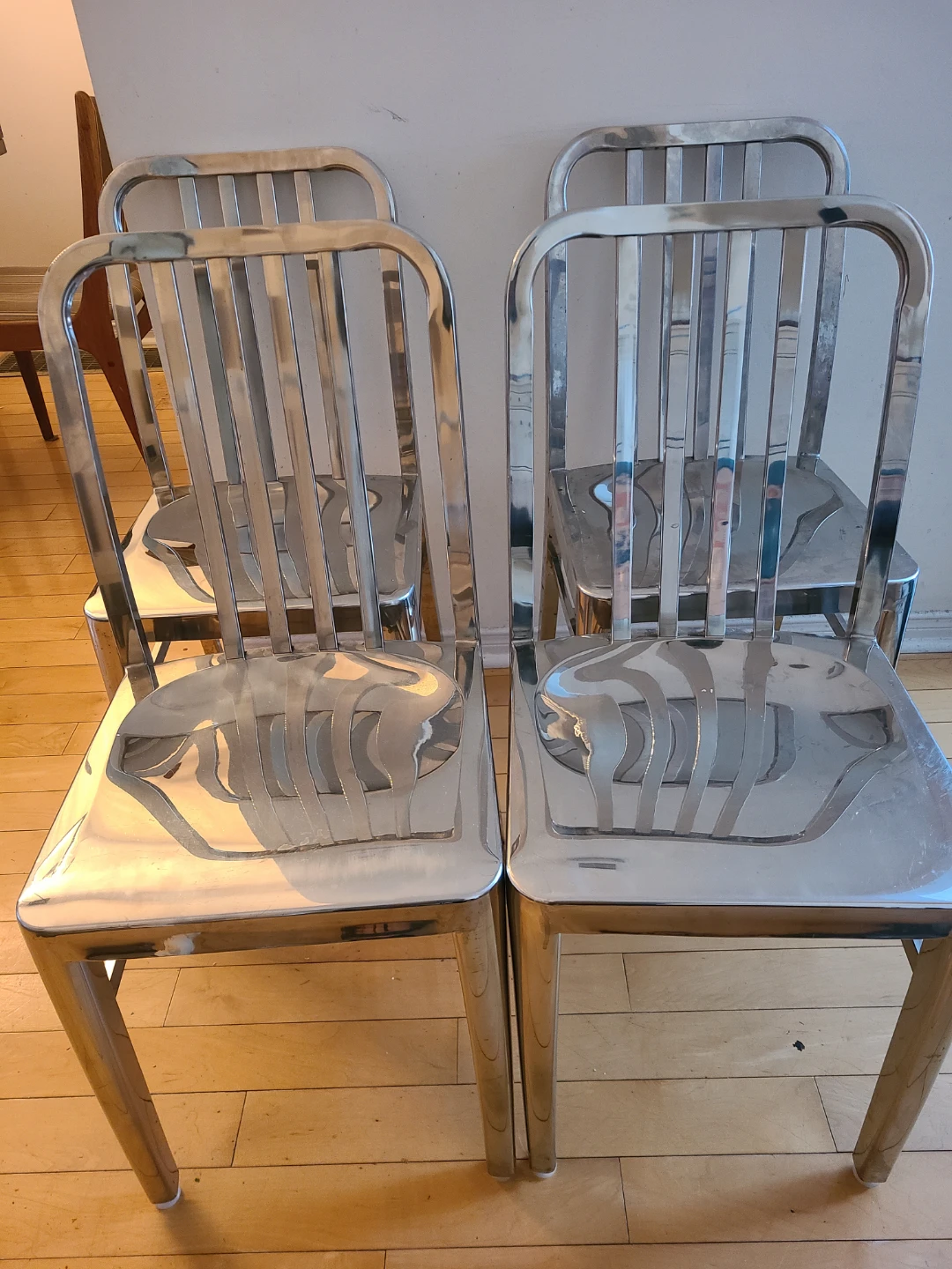 Set of 4 Chrome Metal Dining Chairs - photo 3