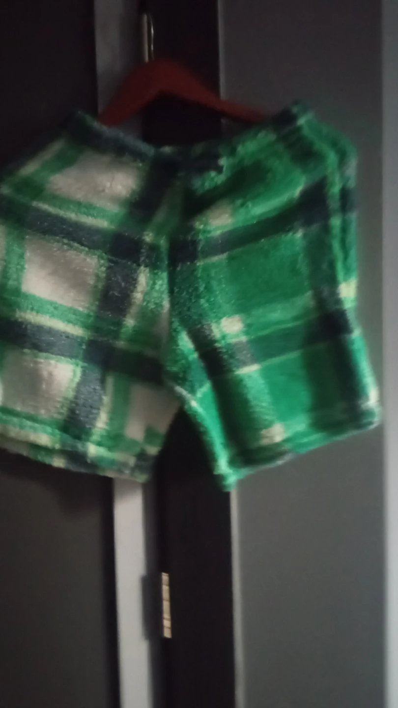 Green Plaid Fuzzy Shorts "❤️" - photo 2