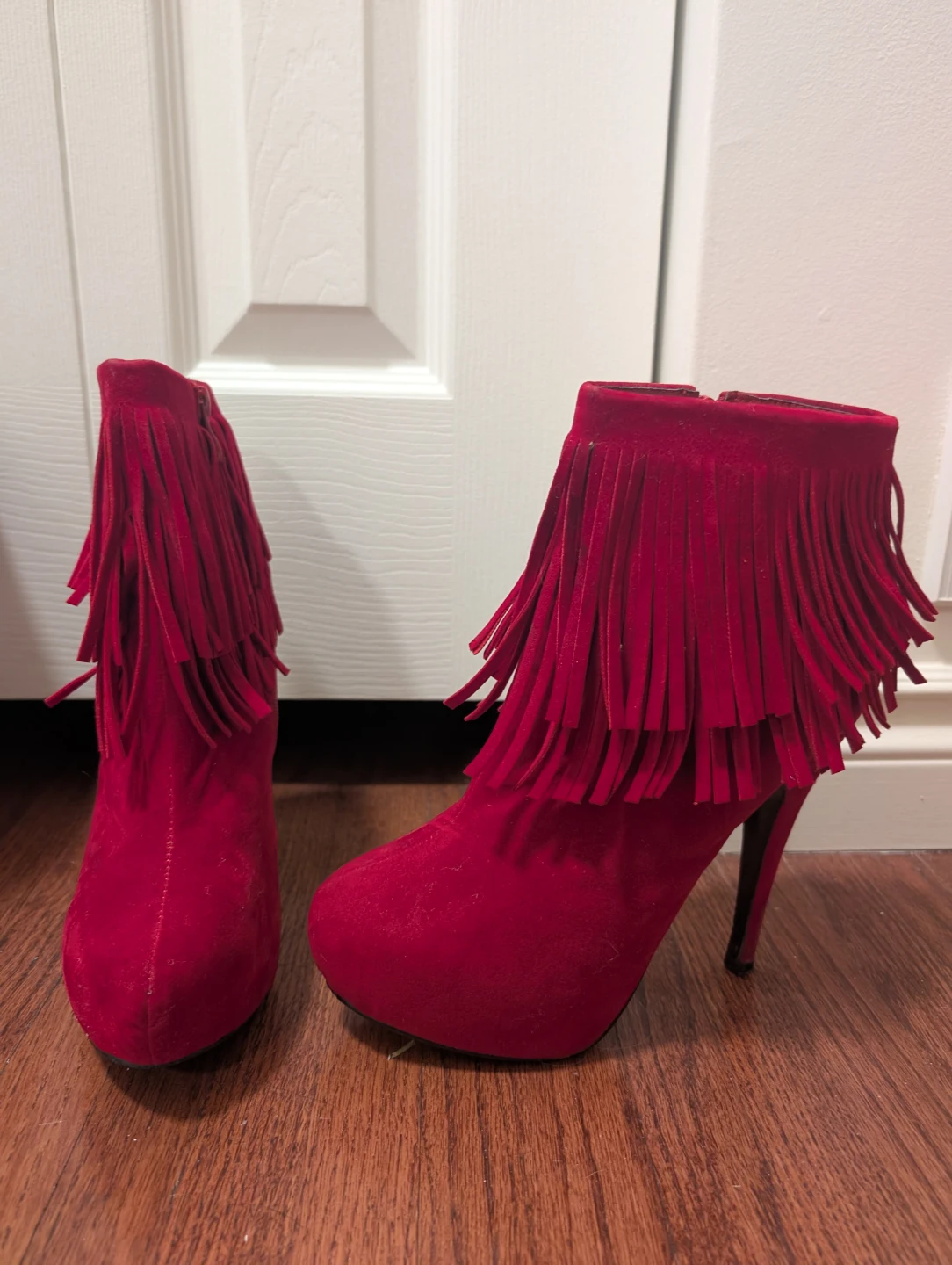 Delicacy Women's Red Fringed Ankle Boots Size 8.5 - photo 3
