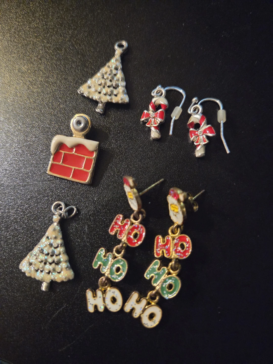 Christmas Themed Earrings and Charms - photo 3