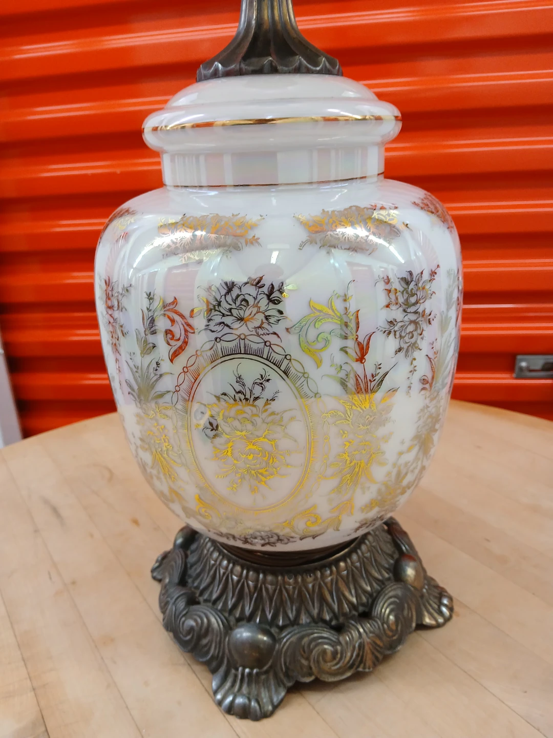 Vintage Floral Ceramic Table Lamp - photo 2