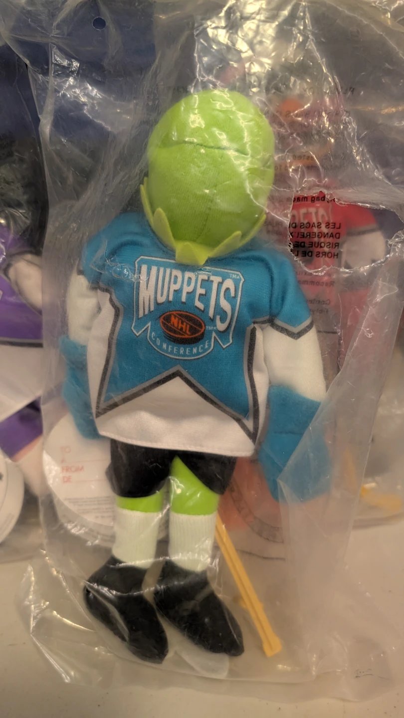 Muppets NHL Conference Plush Toys - photo 4