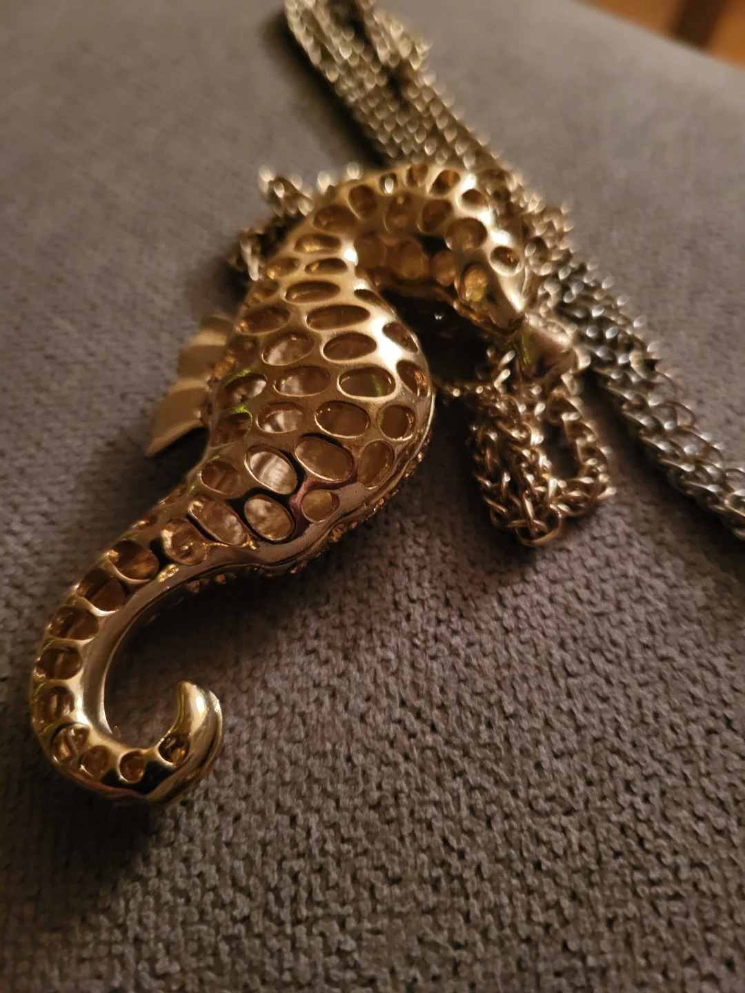 Gold Seahorse Pendant Necklace - photo 4