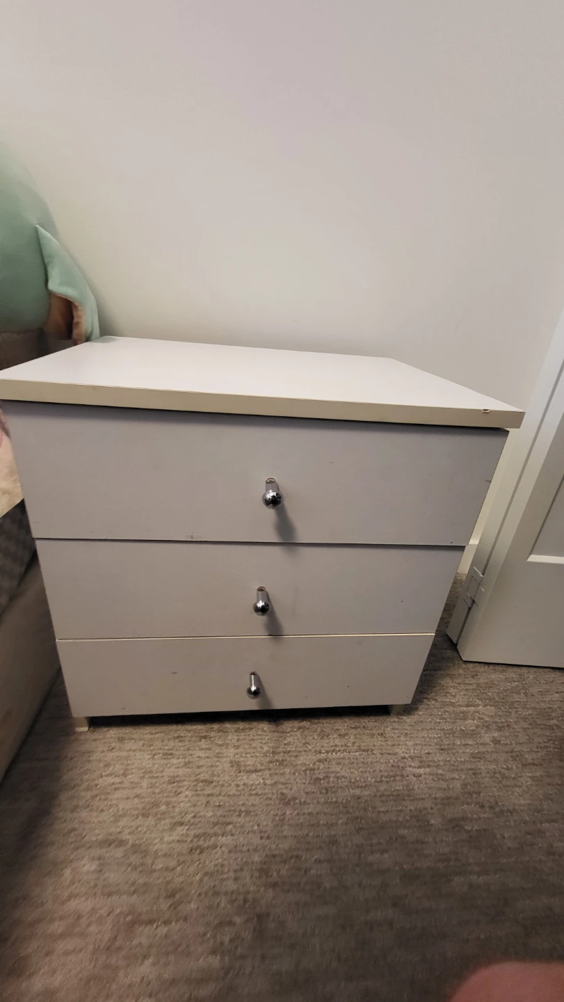 3-Drawer Nightstand - photo 3