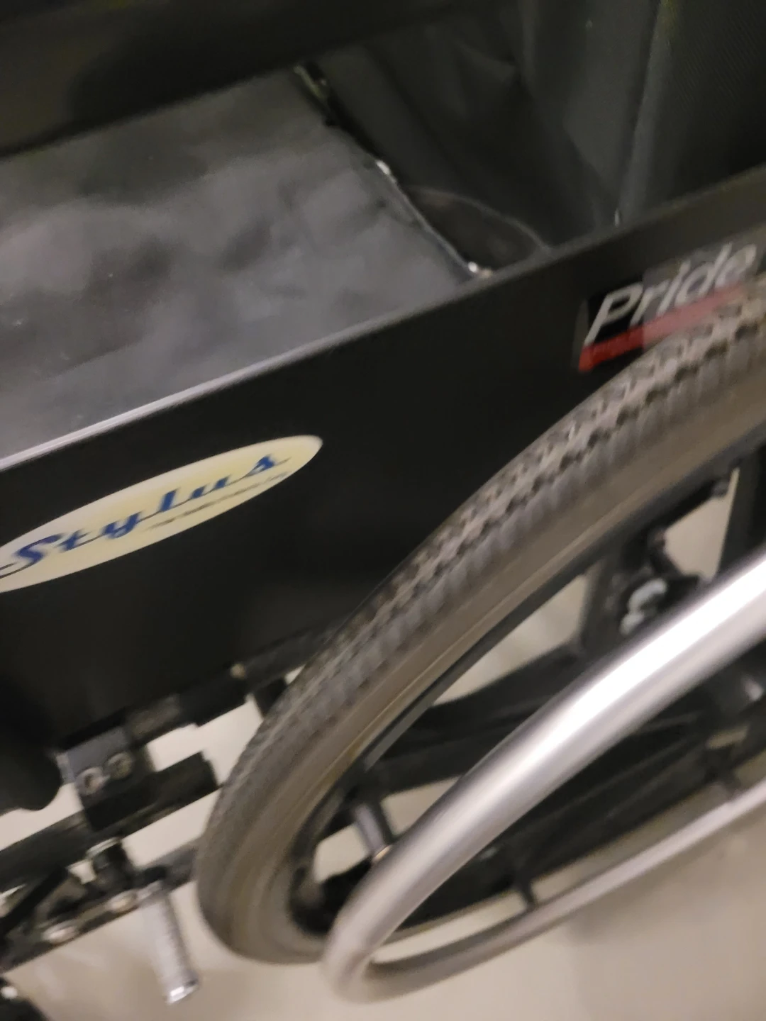 Stylus LS Lightweight Aluminum Wheelchair - photo 2