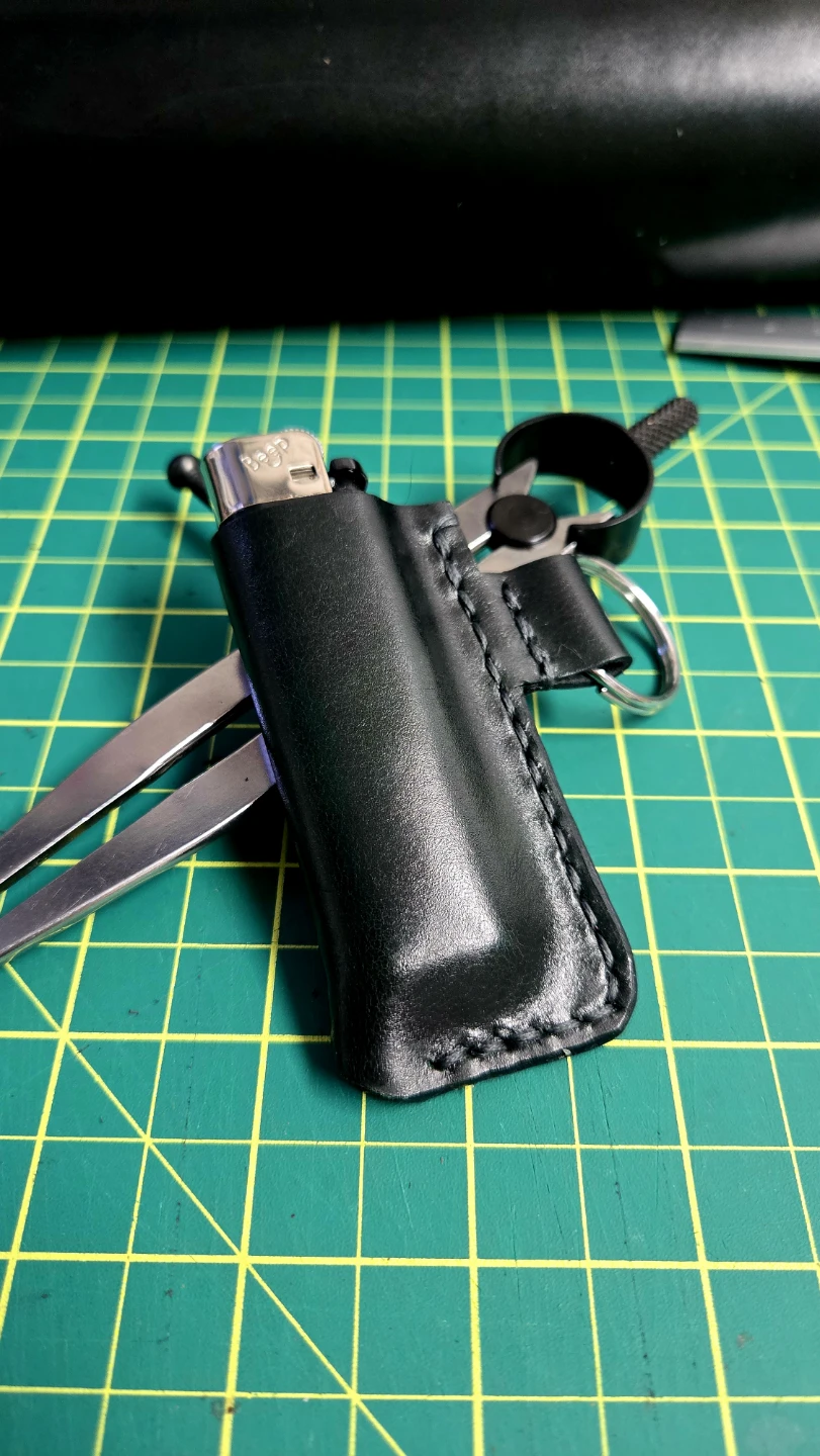 Green Leather Lighter Case with Keychain