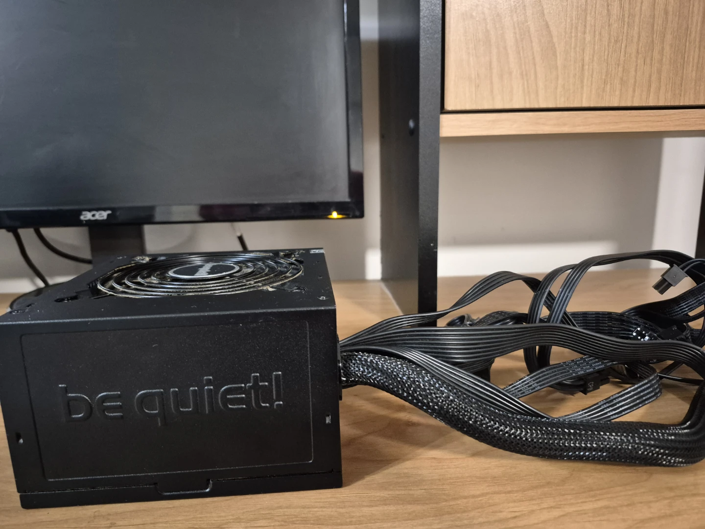 Be Quiet 700W PSU - photo 3