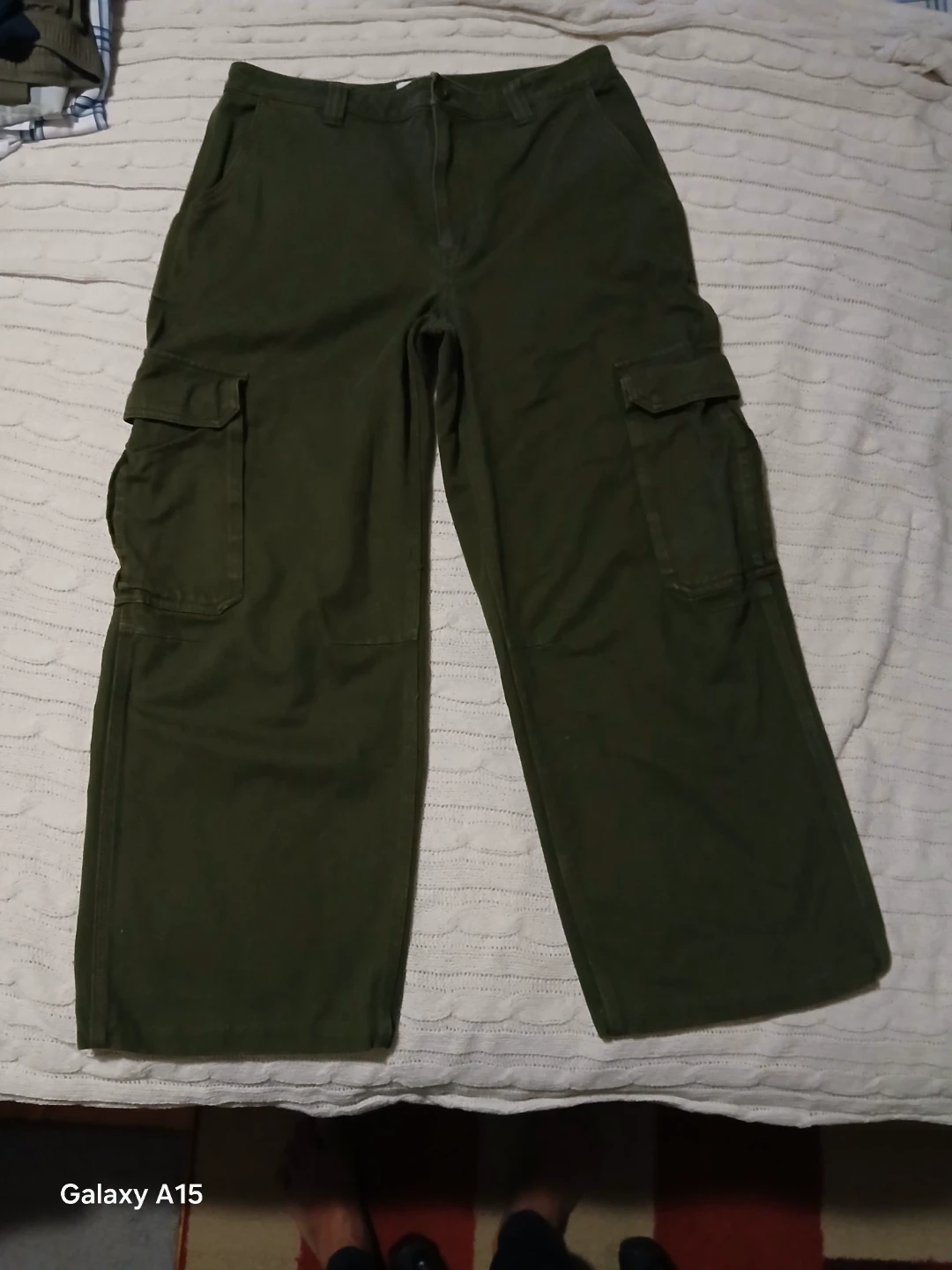 TNA Cargo Pants - Olive Green - Size 12