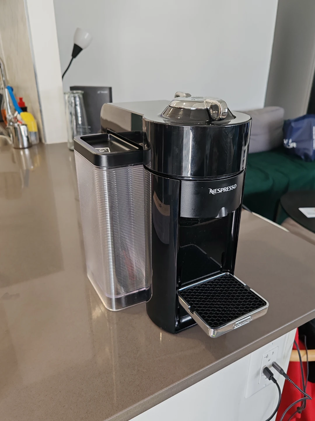 Nespresso Vertuo Coffee Maker - photo 2