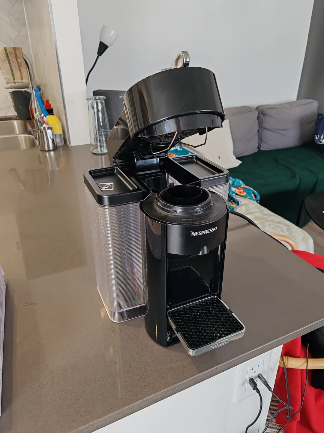Nespresso Vertuo Coffee Maker - photo 3