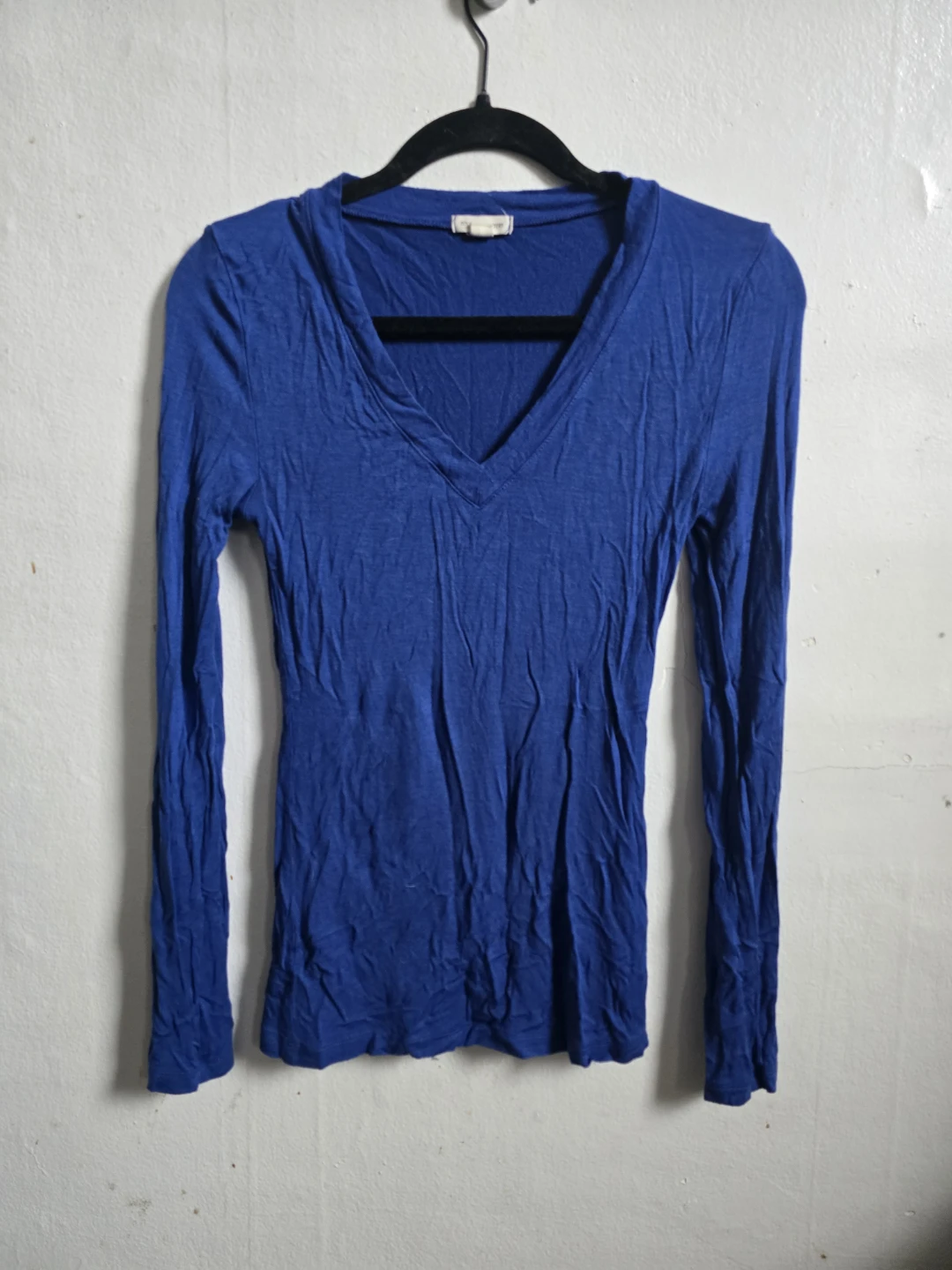 Zenana Outfitters Blue Long Sleeve V-Neck Top Size S