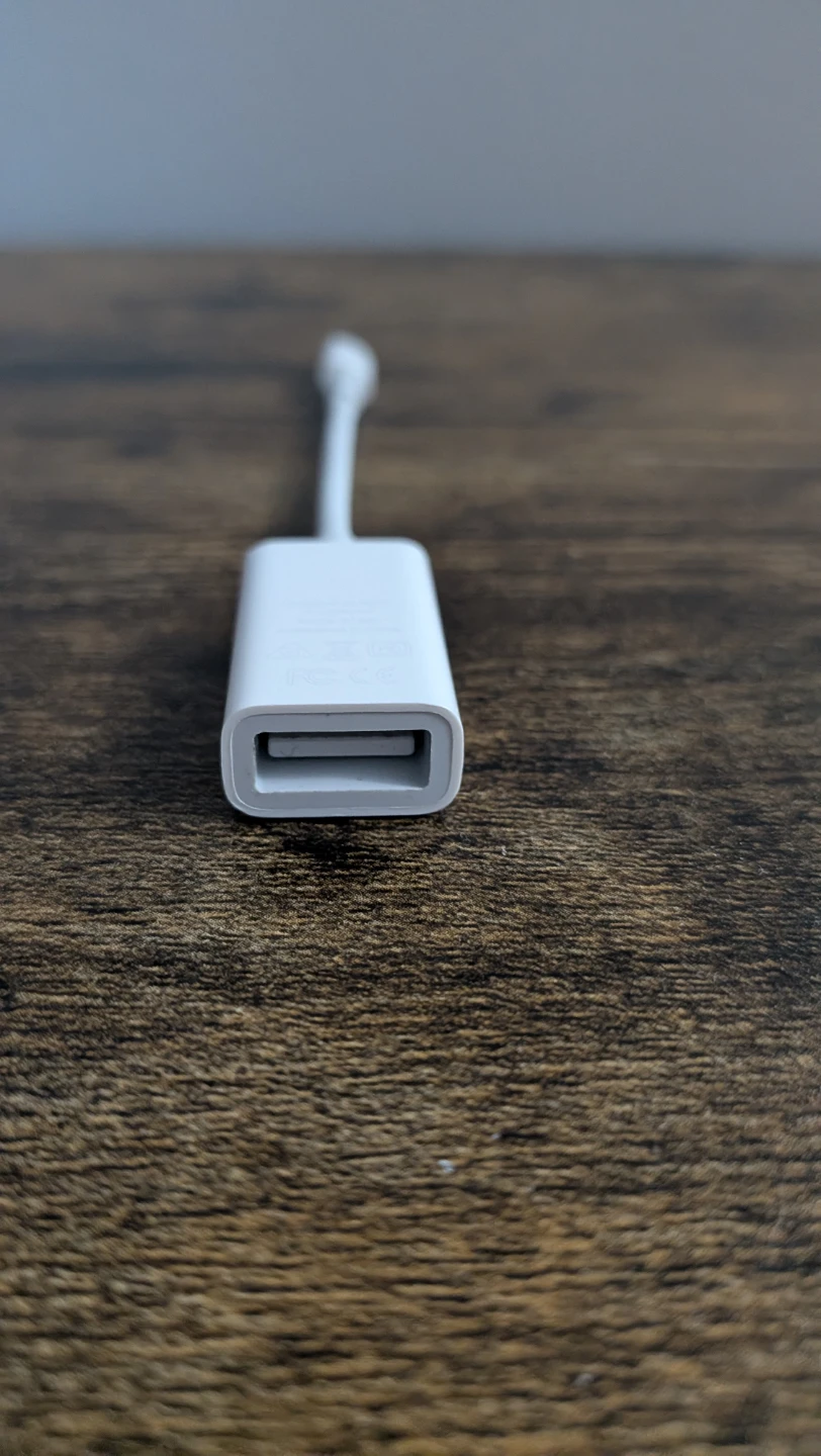 Original Apple Lightning to USB Camera Adapter A1440