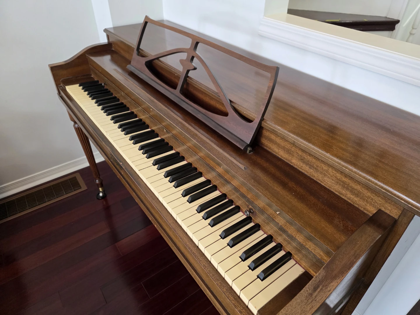 Kurtzman Upright Piano - photo 5