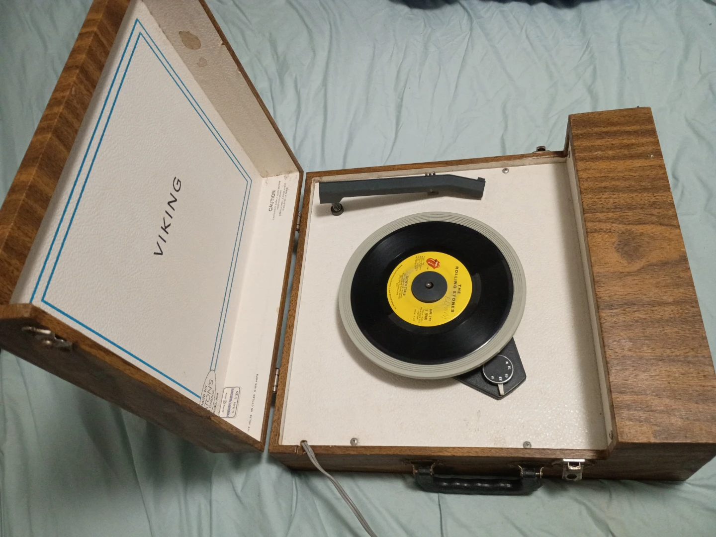 Viking Portable Record Player Turntable - photo 2
