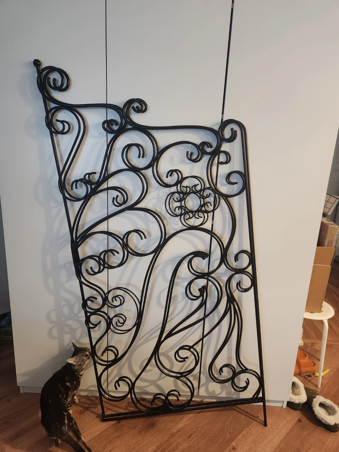 Stylish Black Metal Headboard 🥕 - photo 2