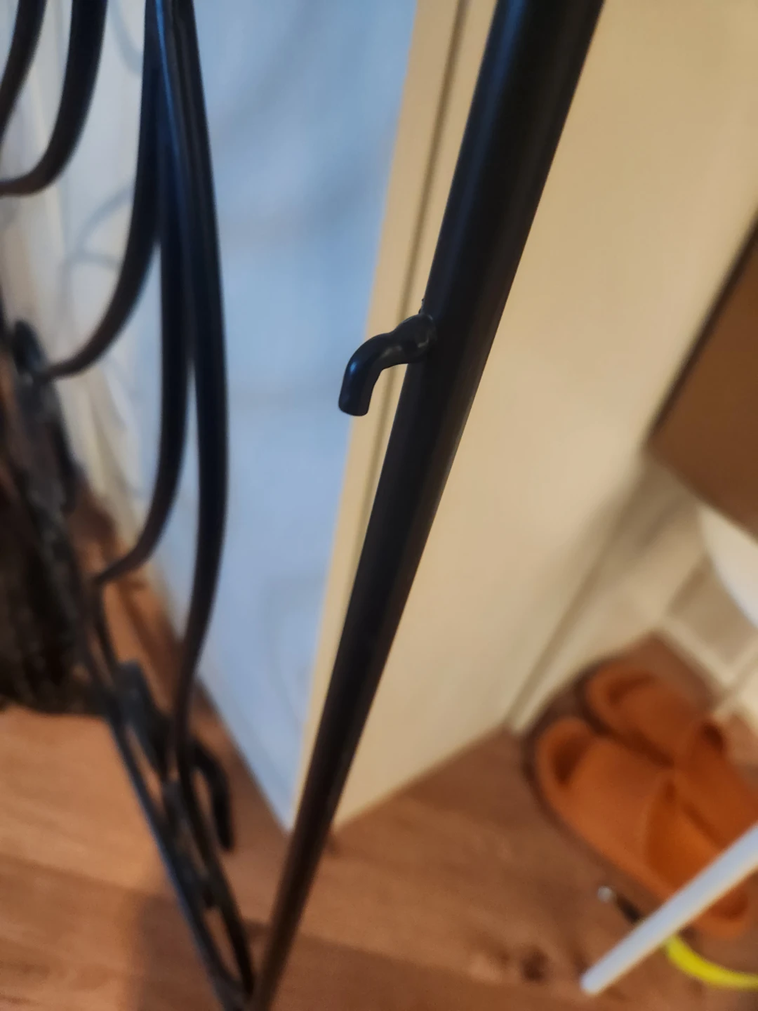 Stylish Black Metal Headboard 🥕 - photo 4