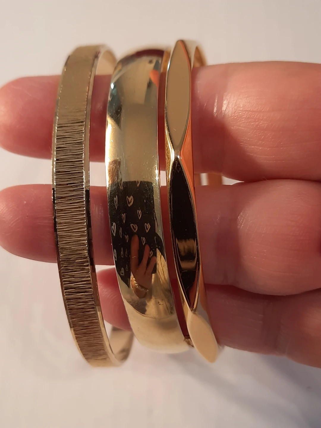 Set of 3 Gold-Tone Bangles one is Monet - photo 5