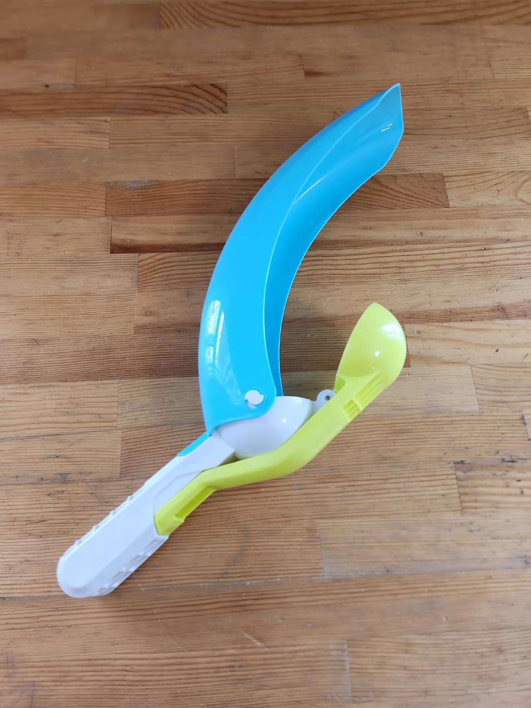 2-in-1 Snowball Maker and Launcher - photo 4