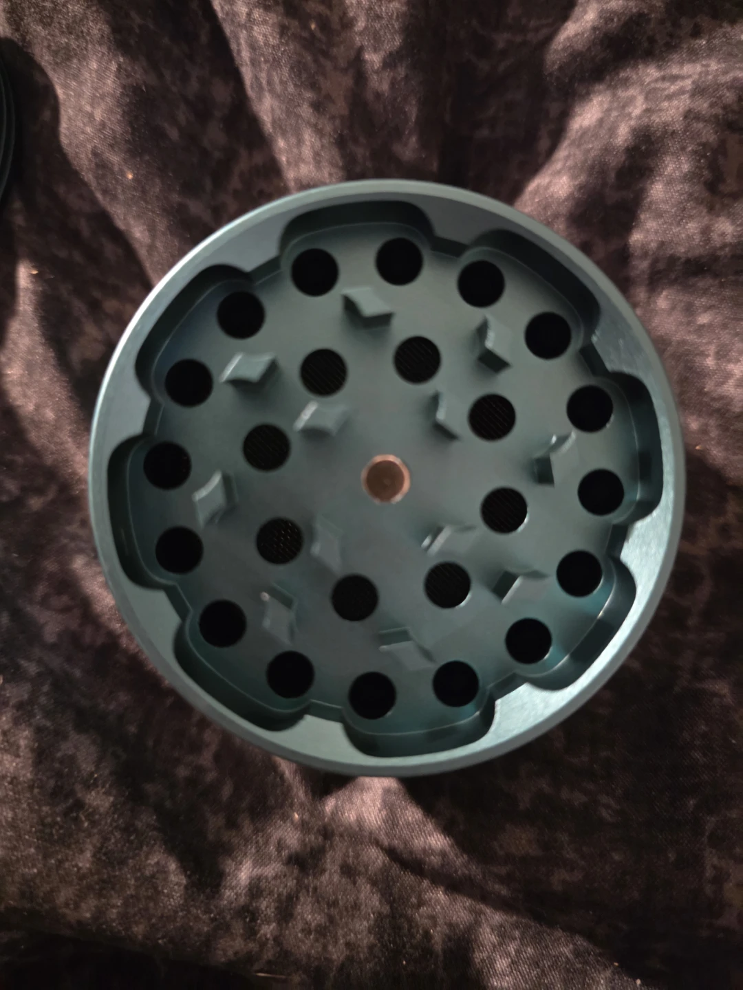 Hash Stash Grinder, brand new - photo 2