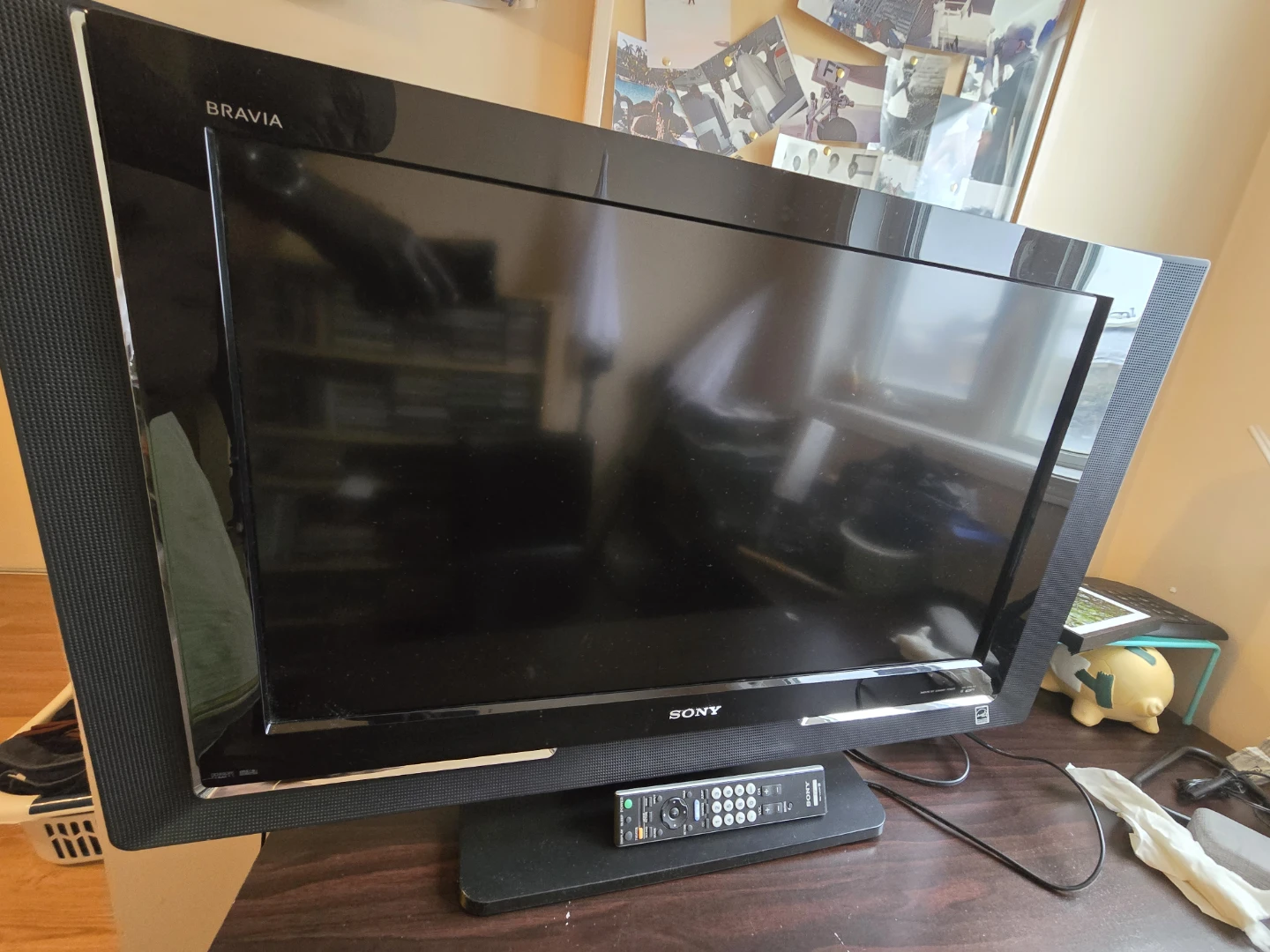 Sony Bravia KDL-32NL140 32" LCD Digital Color TV - photo 3