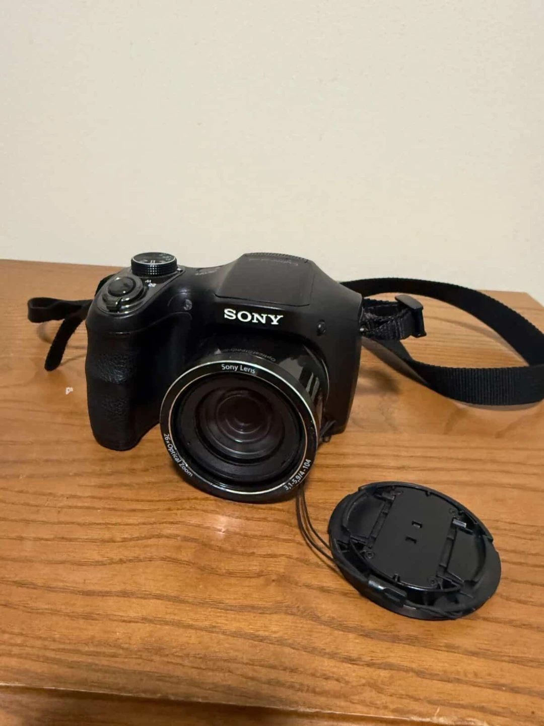 Sony DSC-H200 Digital Camera - Black
