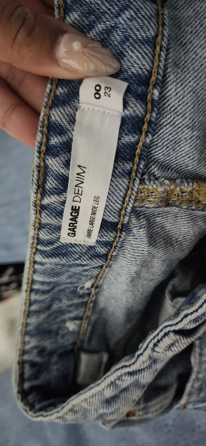 Garage Denim Light Wash Ripped Wide Leg Jeans - photo 2