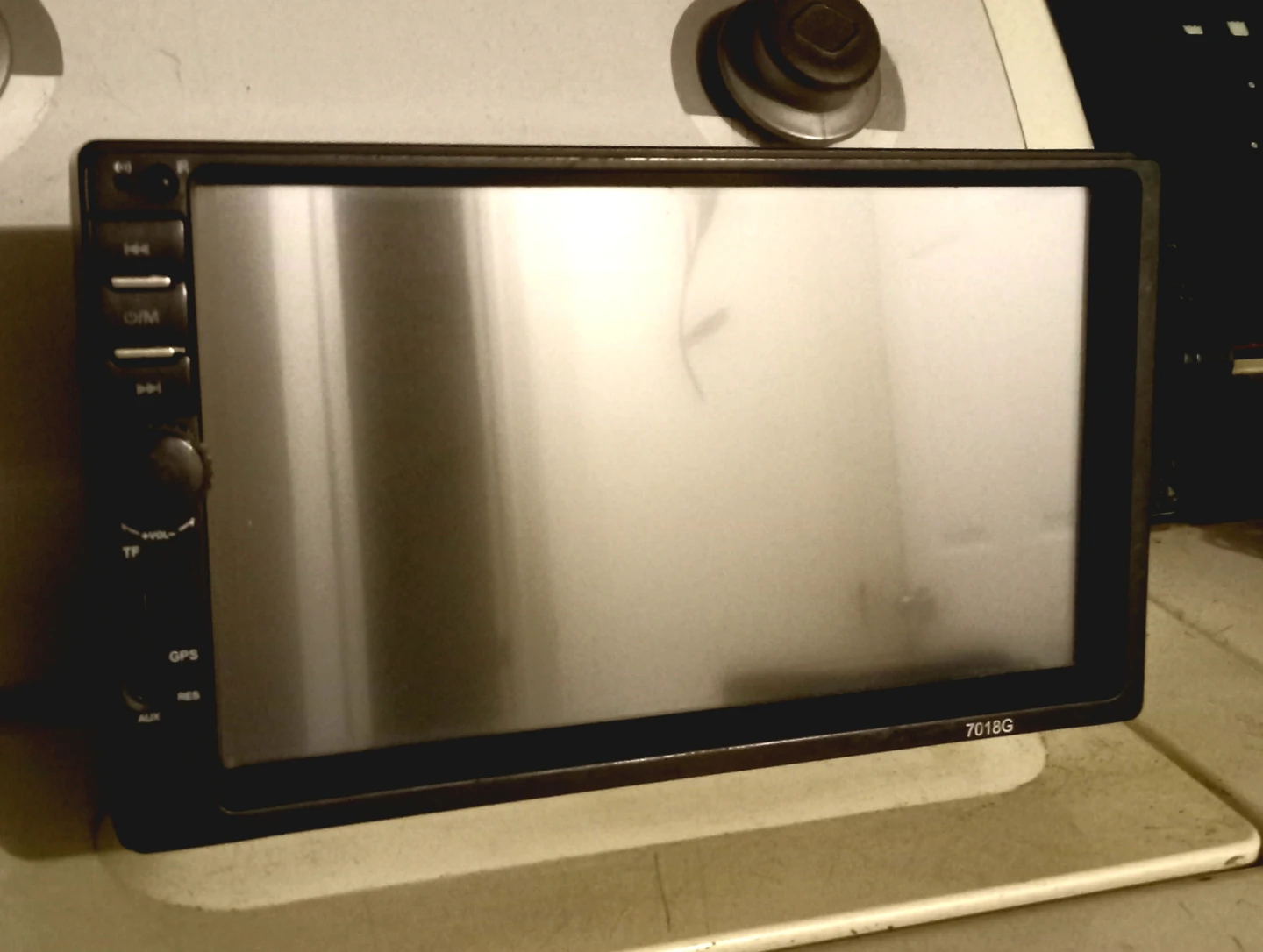 Car Stereo Receiver 7018G