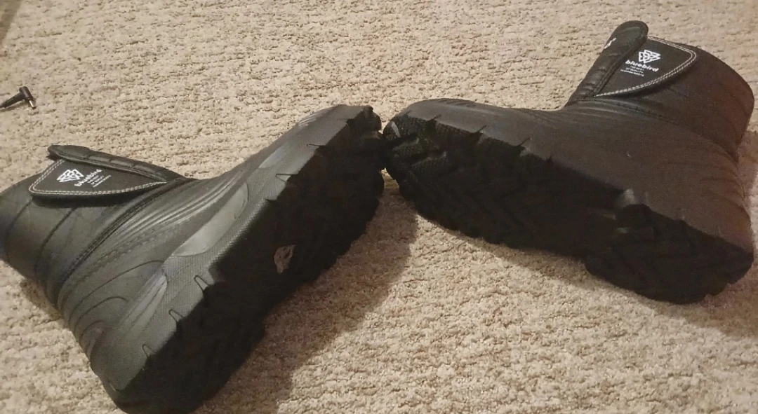 Bluebird Black Winter Boots - photo 2