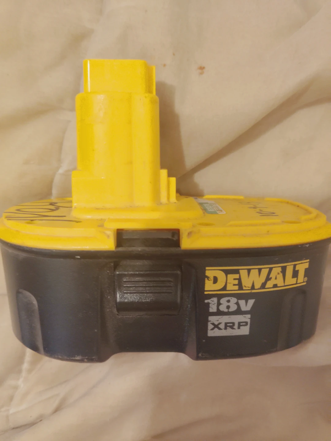 DEWALT 18V XRP Battery