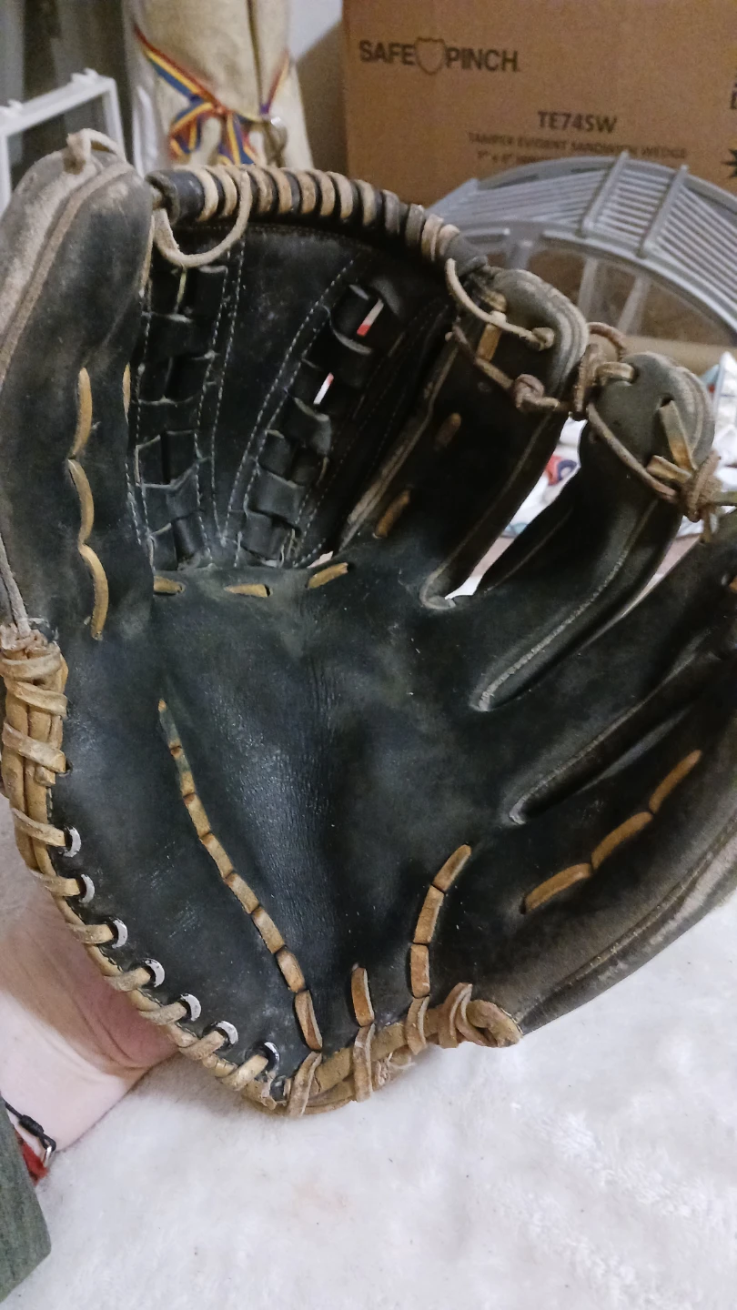 Rawlings Baseball Glove 802