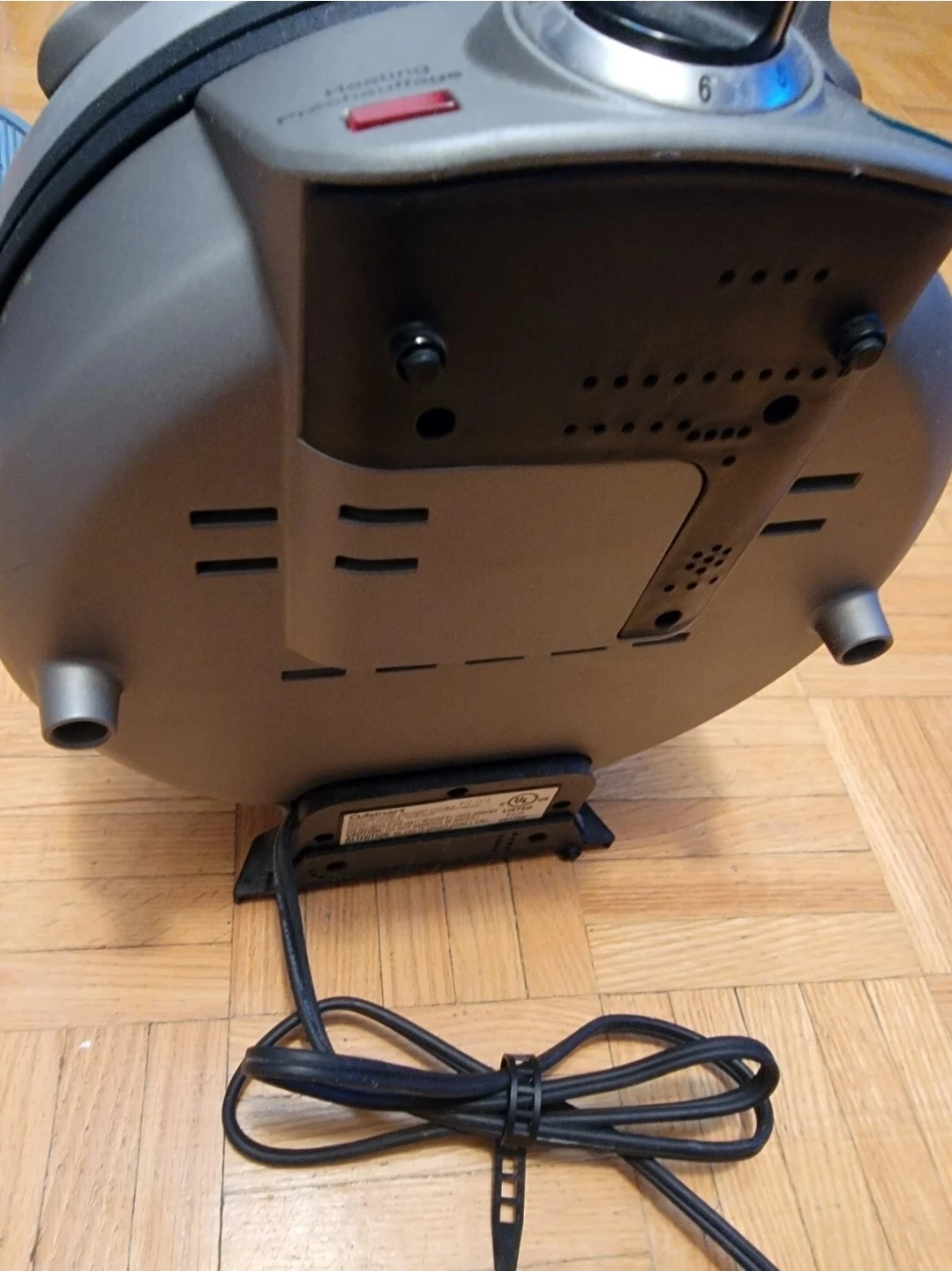 Cuisinart WAF-200C 4-Slice Belgian Waffle Maker, Stainless Steel - photo 5