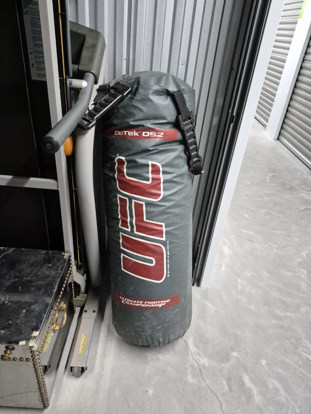 UFC DCTek OS2 Punching Bag