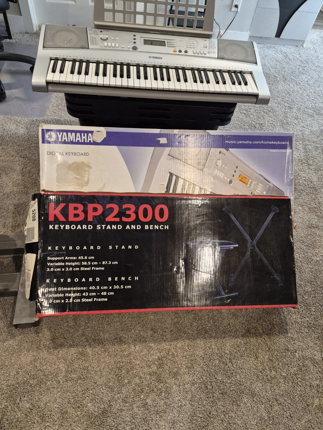 Yamaha Digital Keyboard with Stand and Bench - photo 2